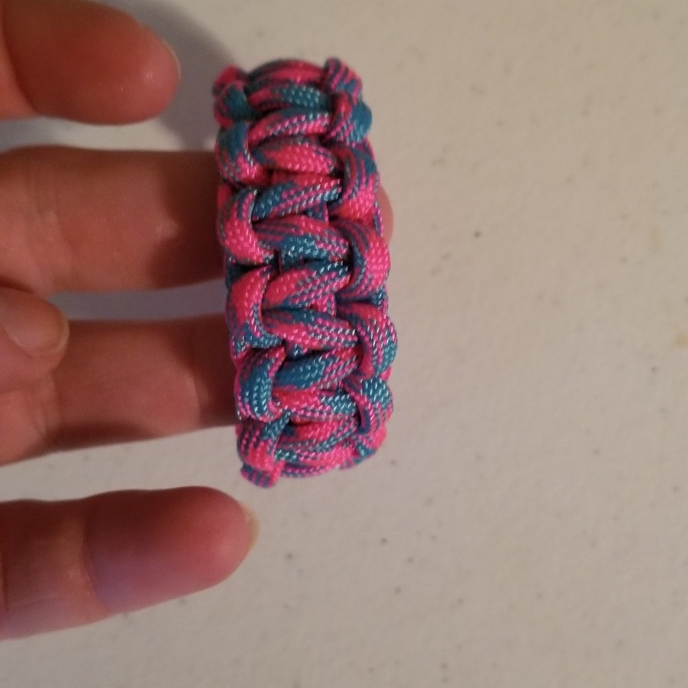 Handcrafted paracord bracelet small child size